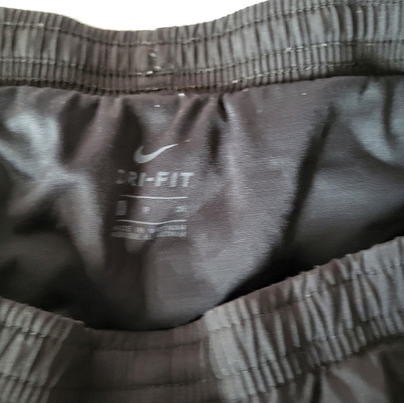 Nike Black Running Shorts with White Logo, Size Small (28) - Picture 3 of 5